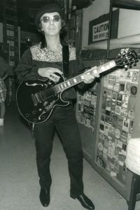 Dion  1990, NY.jpg